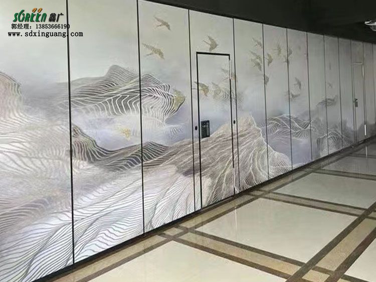 濰坊活動隔斷廠家酒店活動隔斷墻，展廳折疊推拉門，移動屏風高隔